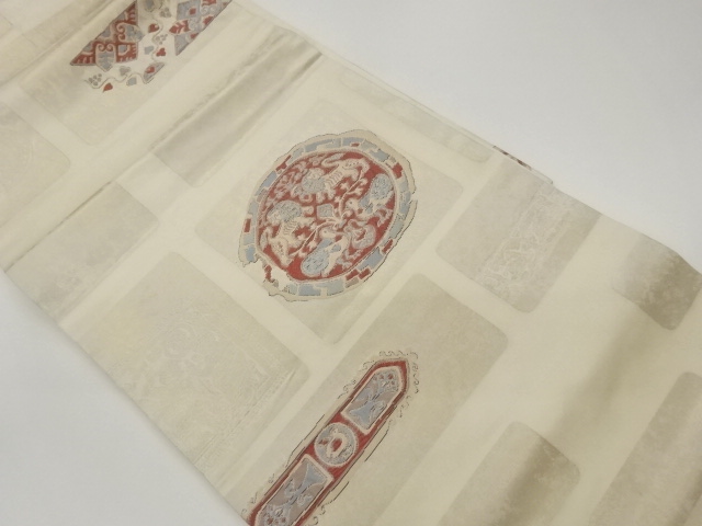 JAPANESE KIMONO / ANIMAL PATTERN WOVEN NAGOYA OBI ACROSS FROM HIKIFOIL